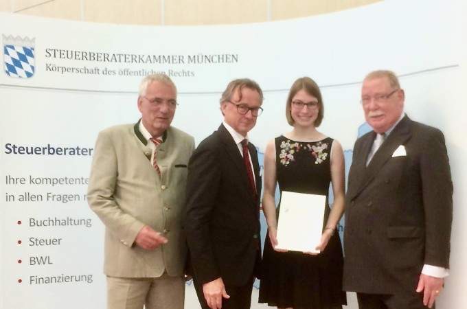 Festrede und Gratulation für Steuerfachangestellte